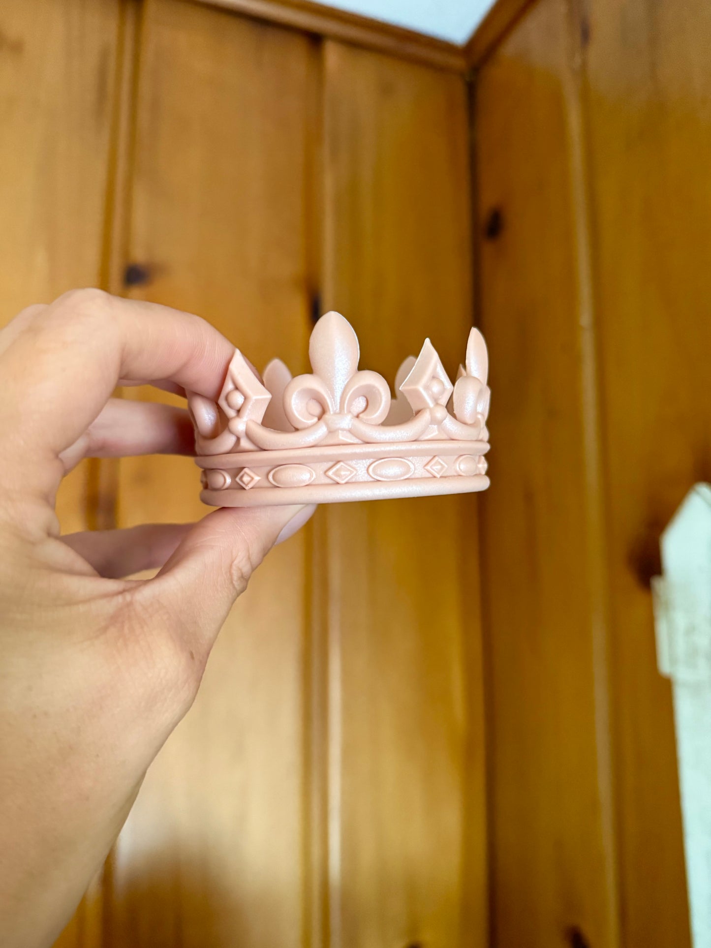 Rose Gold Crown Tumbler Boot
