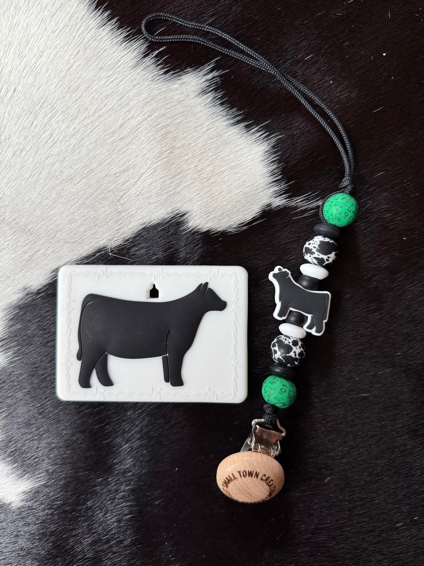 Green 4 H Show Cow Teether Set