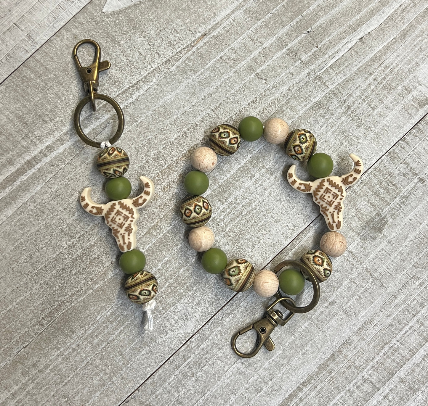 Beige Aztec Cow Skull Olive Keychain Set
