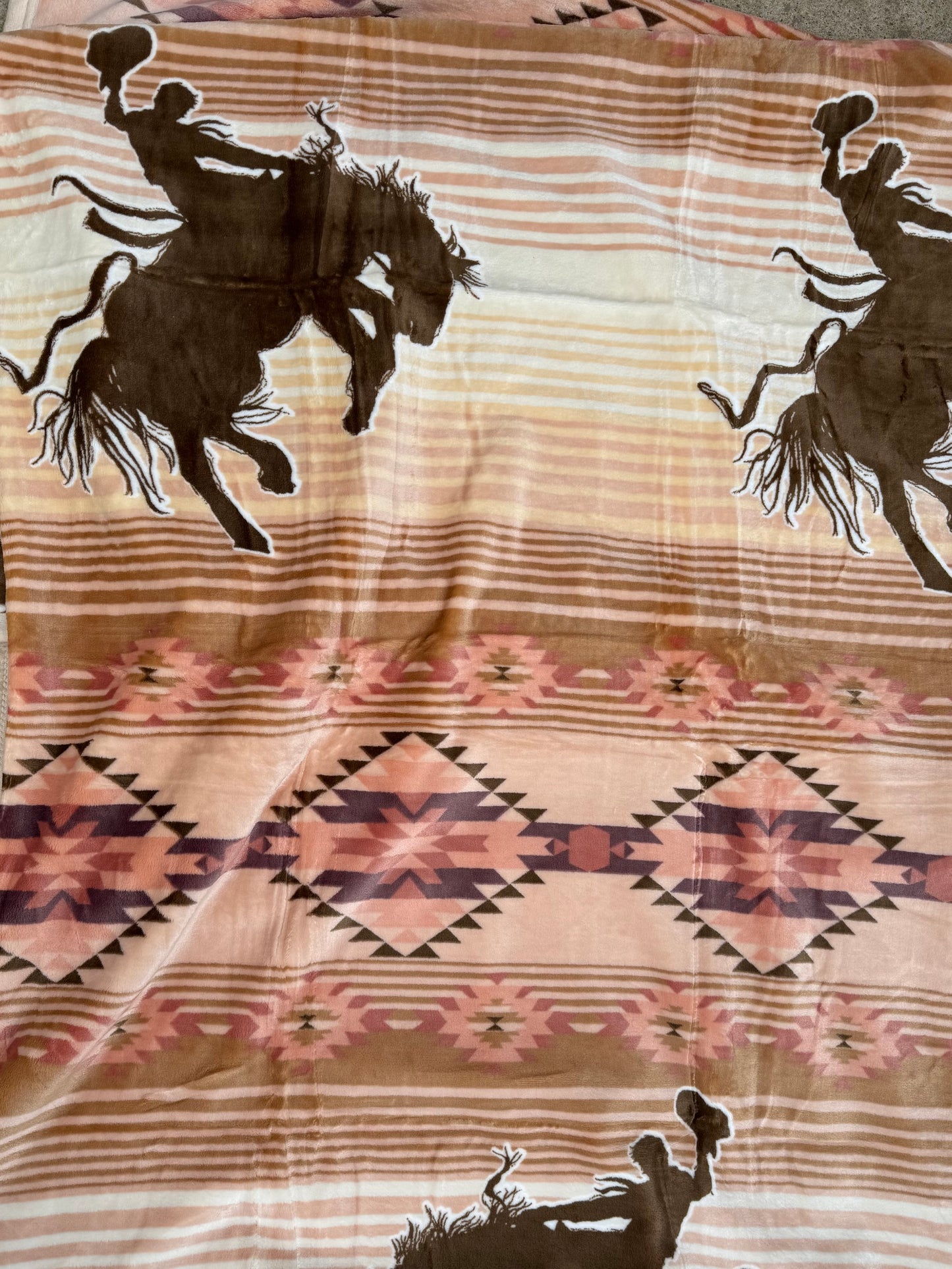 Queen Western Beige Brown Aztec Bucking Horse Blanket Thicker Style