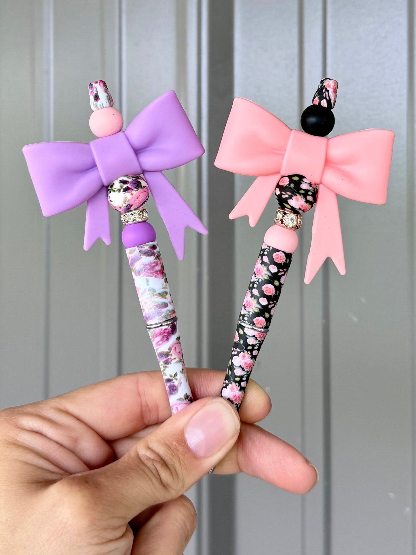 Floral Big Bow Pen