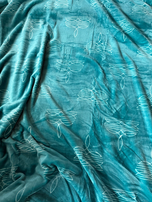 Turquoise Bootstitch King Size Super Plush Blanket