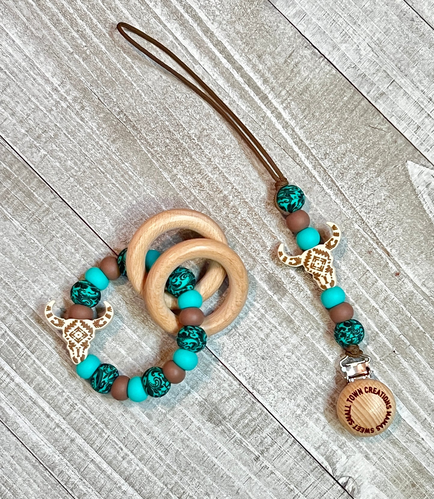 Tooled Leather Beige Aztec Cow Skull Teether Set