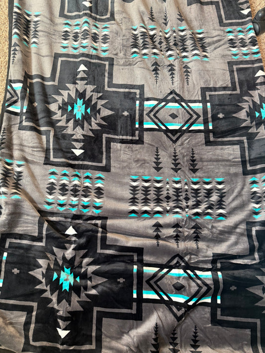Dark Gray Turquoise Aztec King Size Super Plush Blanket