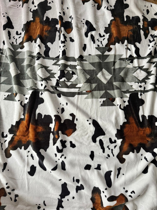 Gray Aztec Brown Cowhide Twin Size Super Plush Blanket