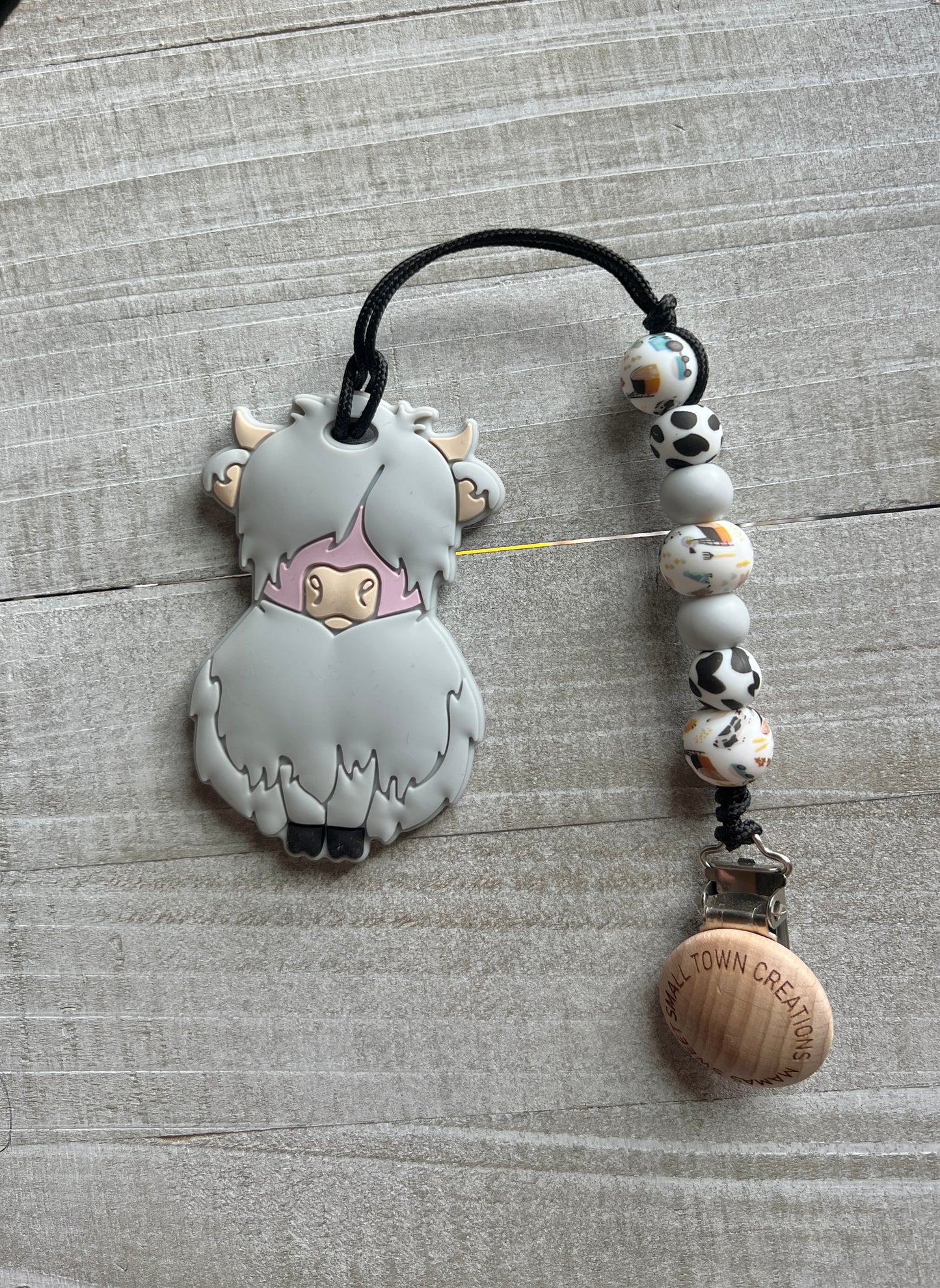 Gray Highland Cow Farm Animals Teether Clip
