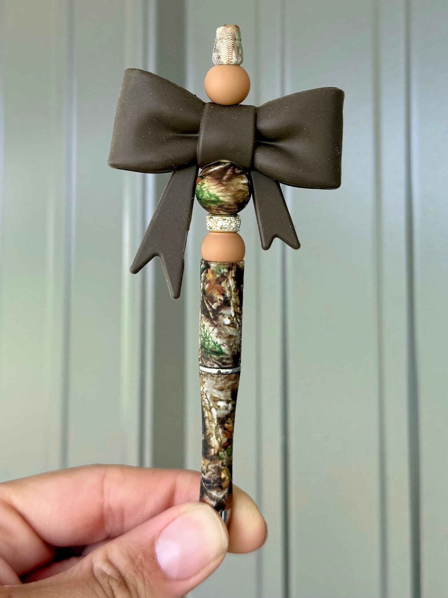 Camo Big Bow Pen