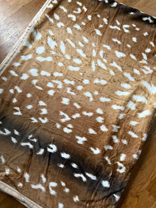 Doe Print King Size Super Plush Blanket