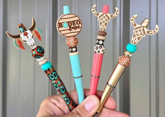 Western Cow Coral Rust Aztec Pen