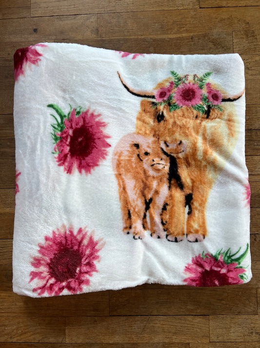Pink Flower Highland Cow Super Plush Thin Twin Blanket