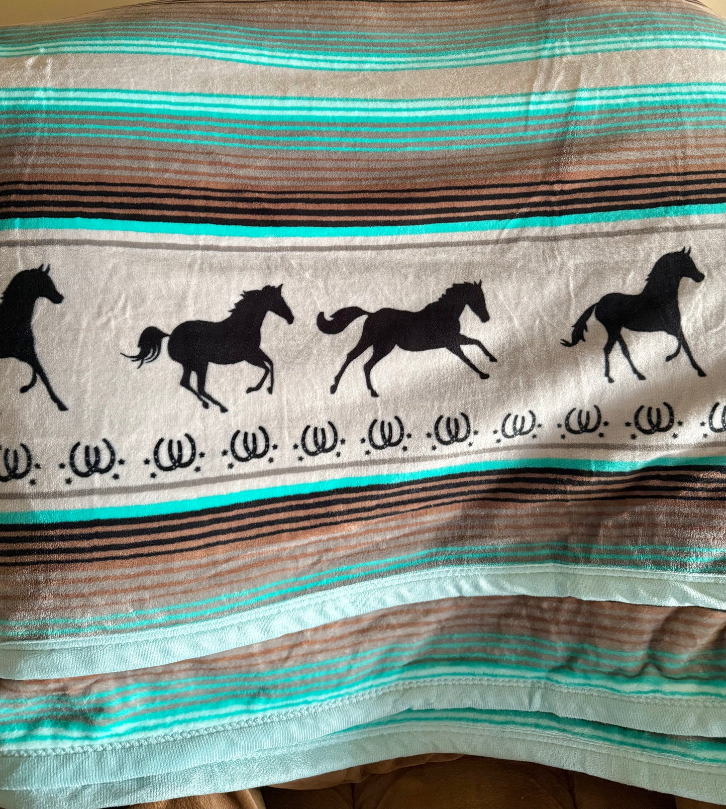 Turquoise Serape Horse Super Plush King Blanket