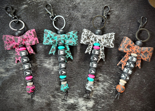 Mama Name Cowhide Bow Keychains
