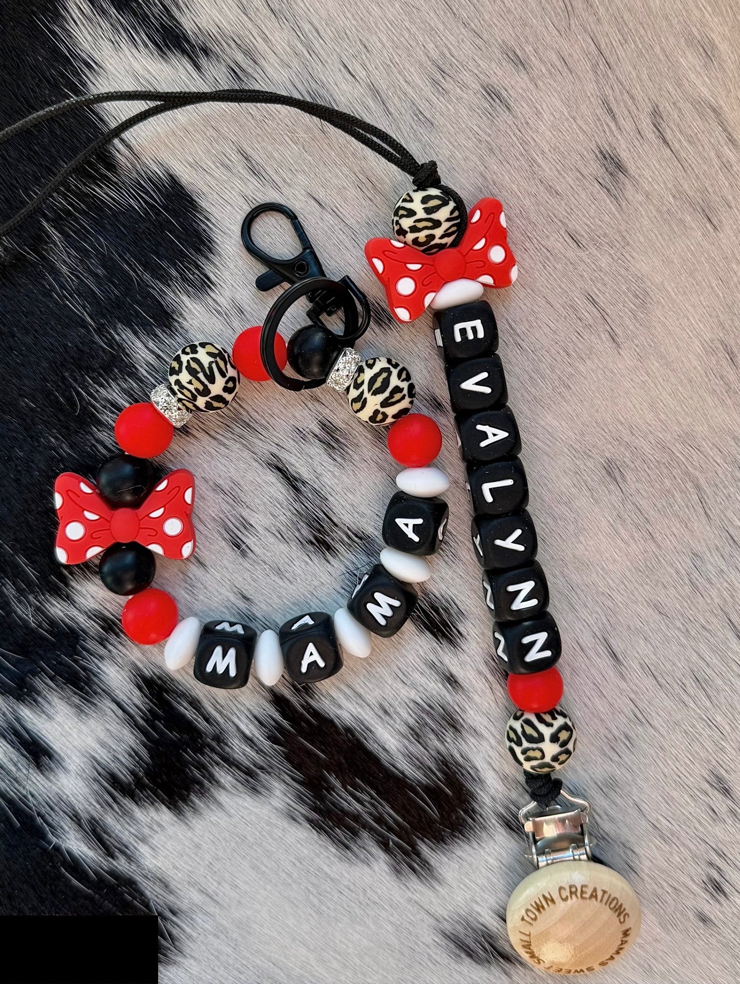 Red Bow Cheetah Custom Name