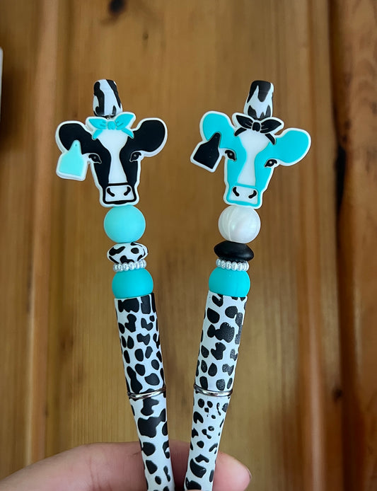 Turquoise Cow Print Pen