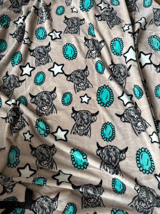 Highland Turquoise Concho King Size Super Plush Blanket