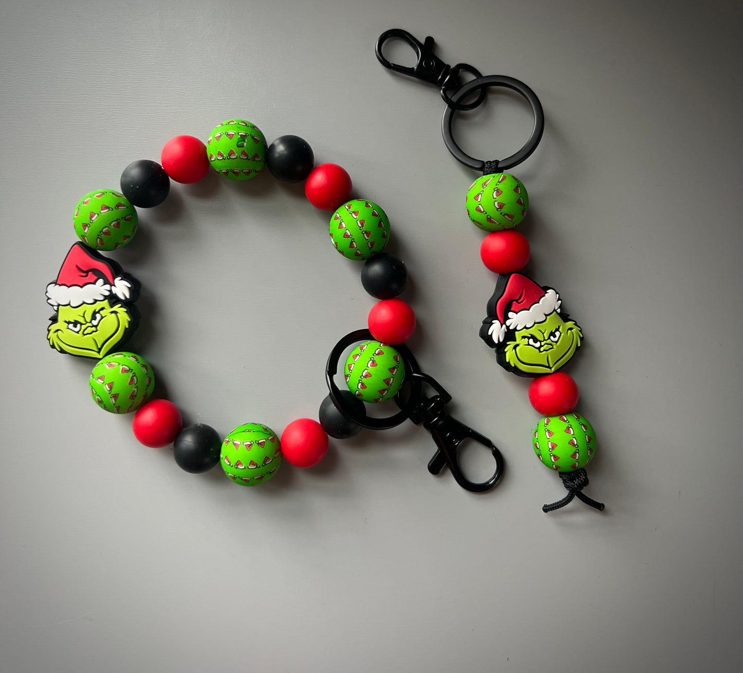 Grinch Keychain Set