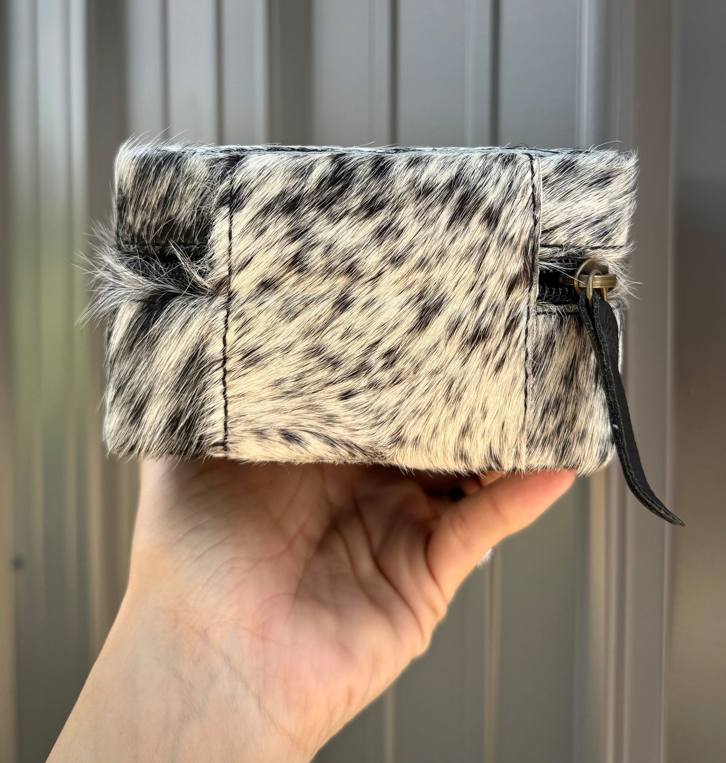 Black Speckled Cowhide Square Jewelry Zipper Box