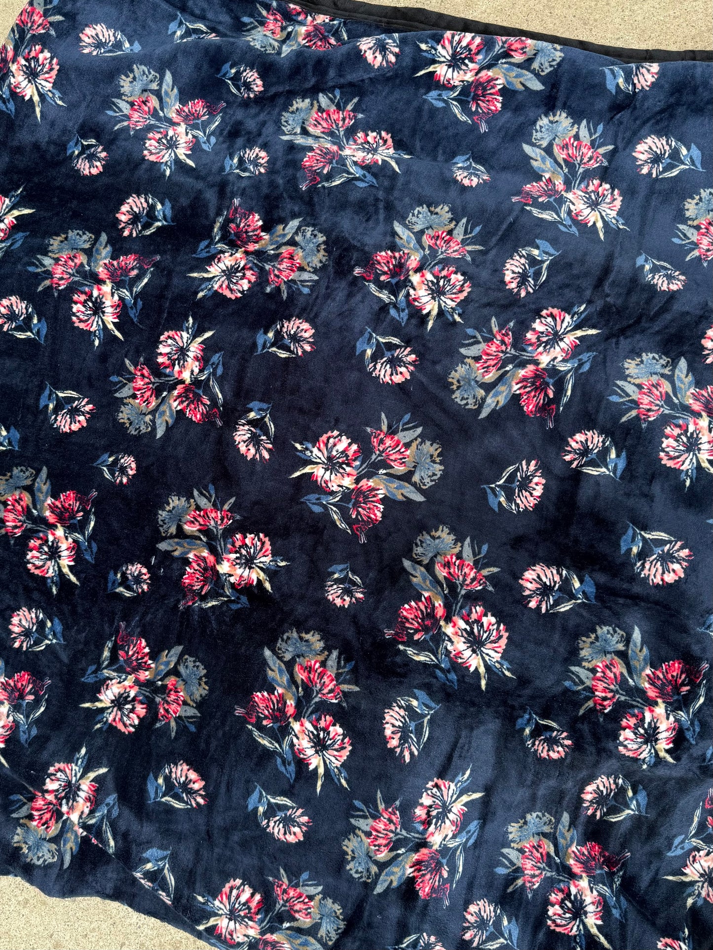 Navy Floral Super Plush King Blanket