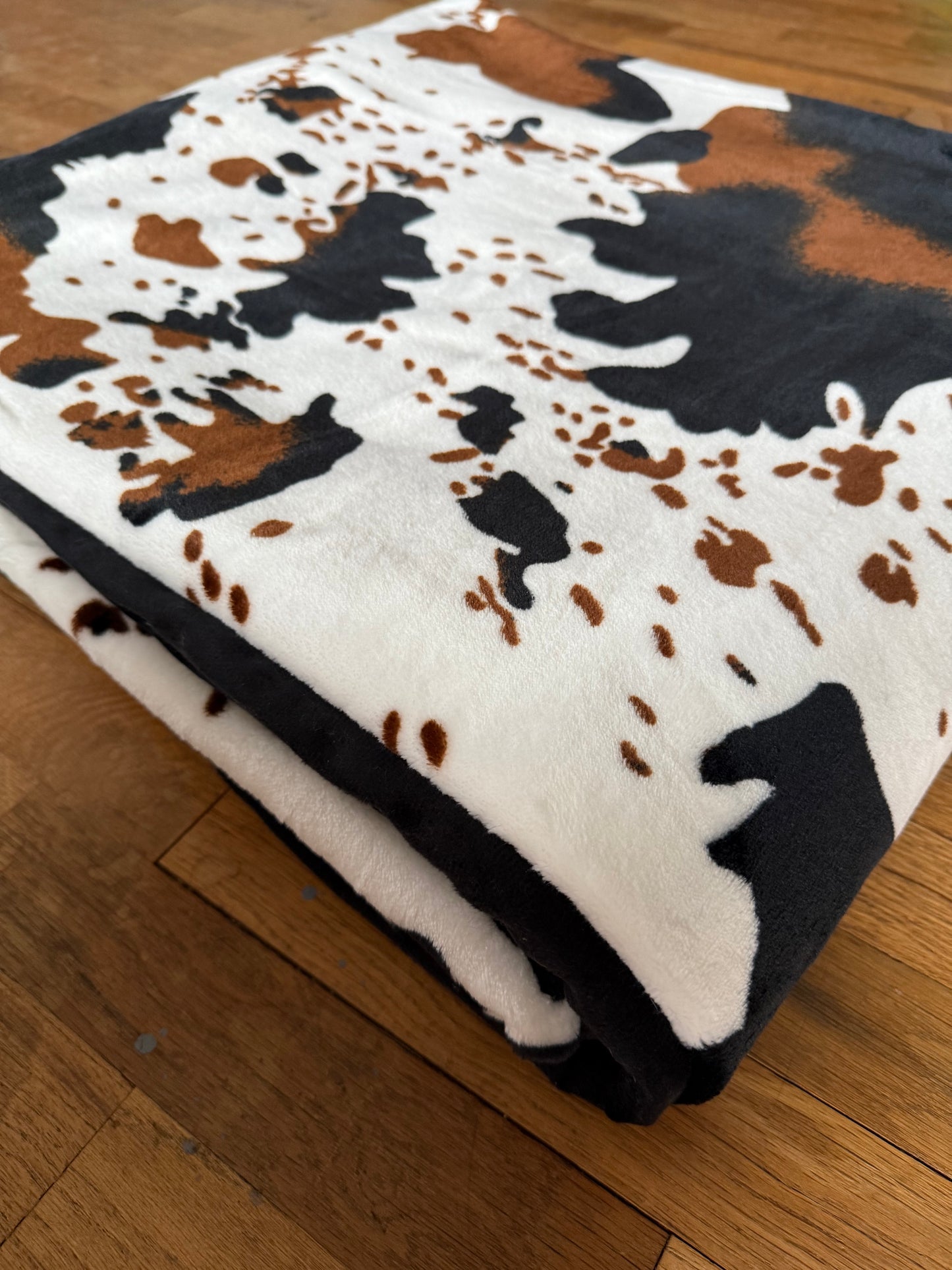 Tri Color Brown Cow Print King Super Plush Blanket