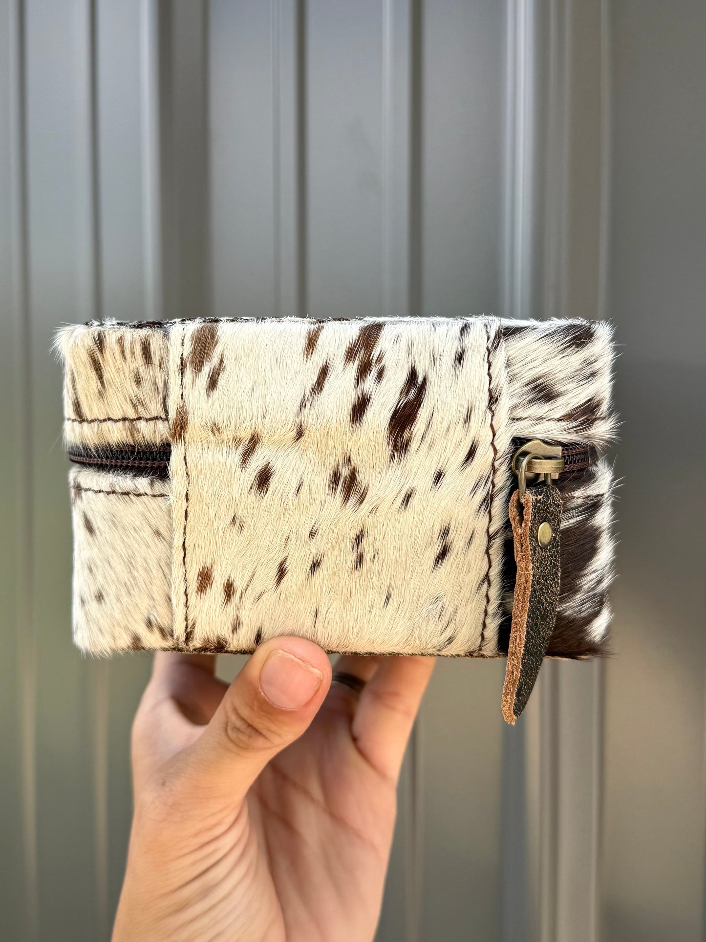 Dark Brown Speckled Cowhide Square Jewelry Zipper Box