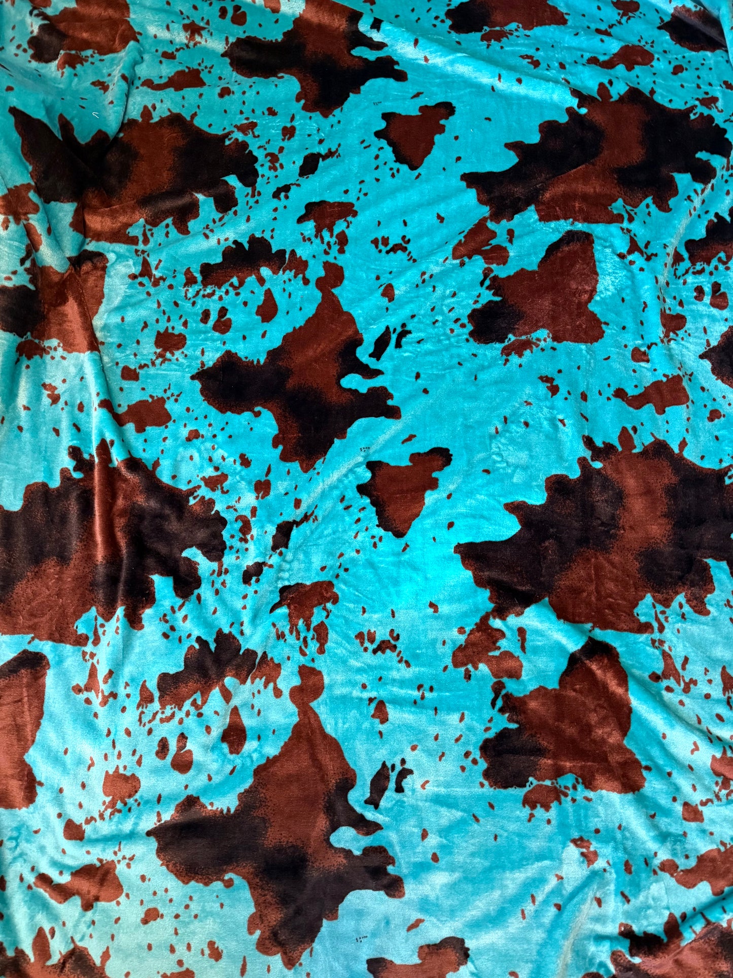 Turquosie  Cowhide Super Plush King Blanket