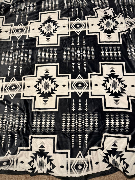 Black and White Aztec King Size Super Plush Blanket