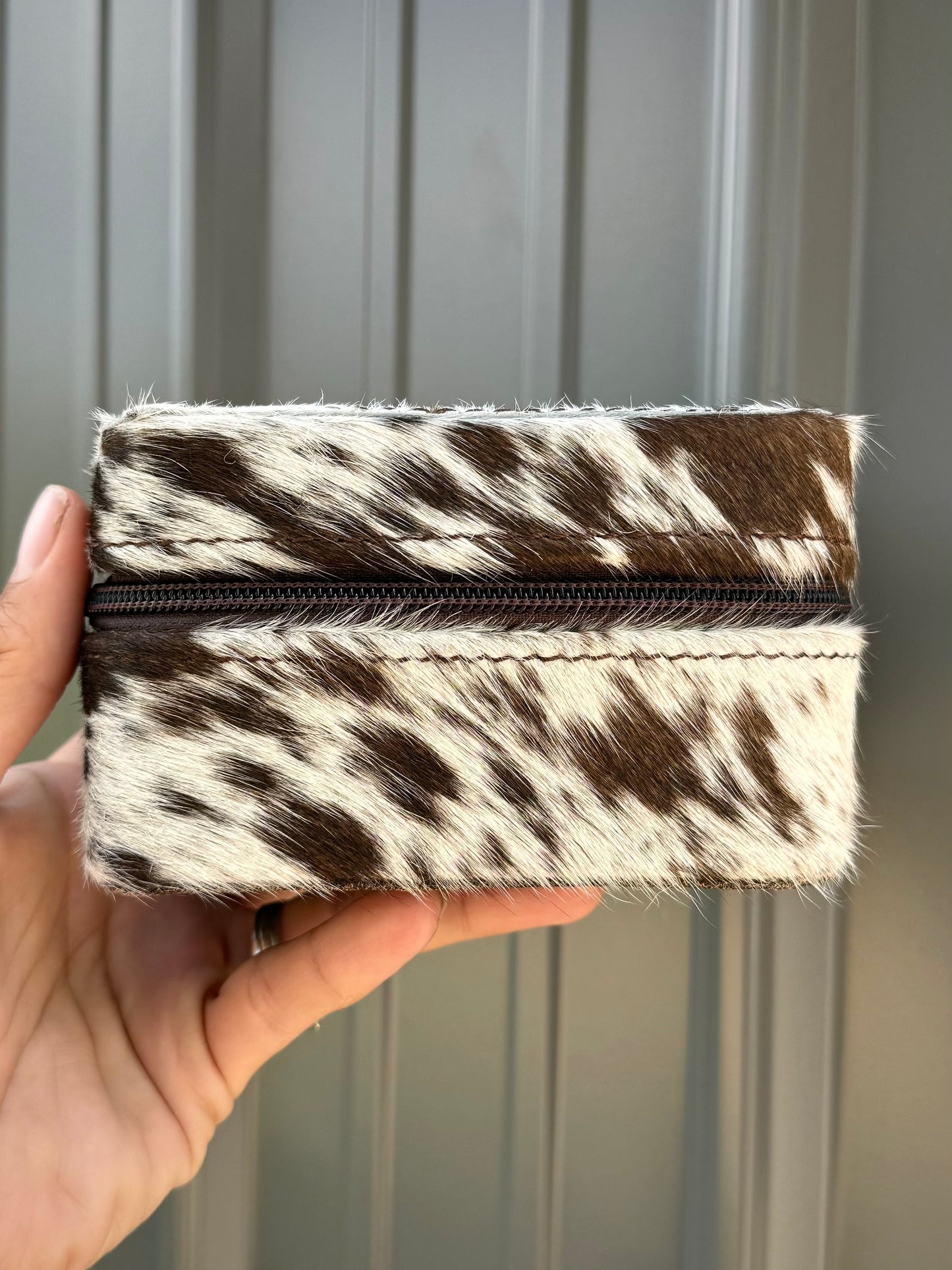 Dark Brown Speckled Cowhide Square Jewelry Zipper Box