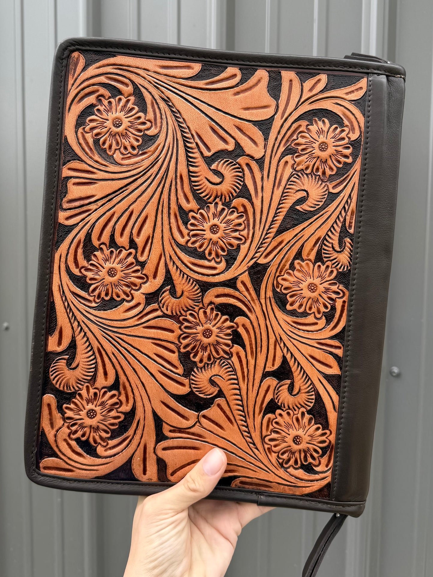 Binder Planner Tooled Leather Cowhide