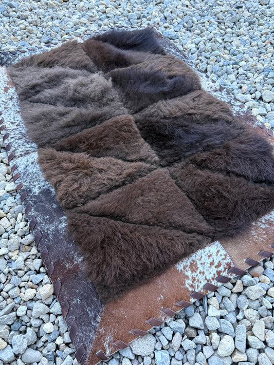 Buffalo and Cowhide Rug 2x3