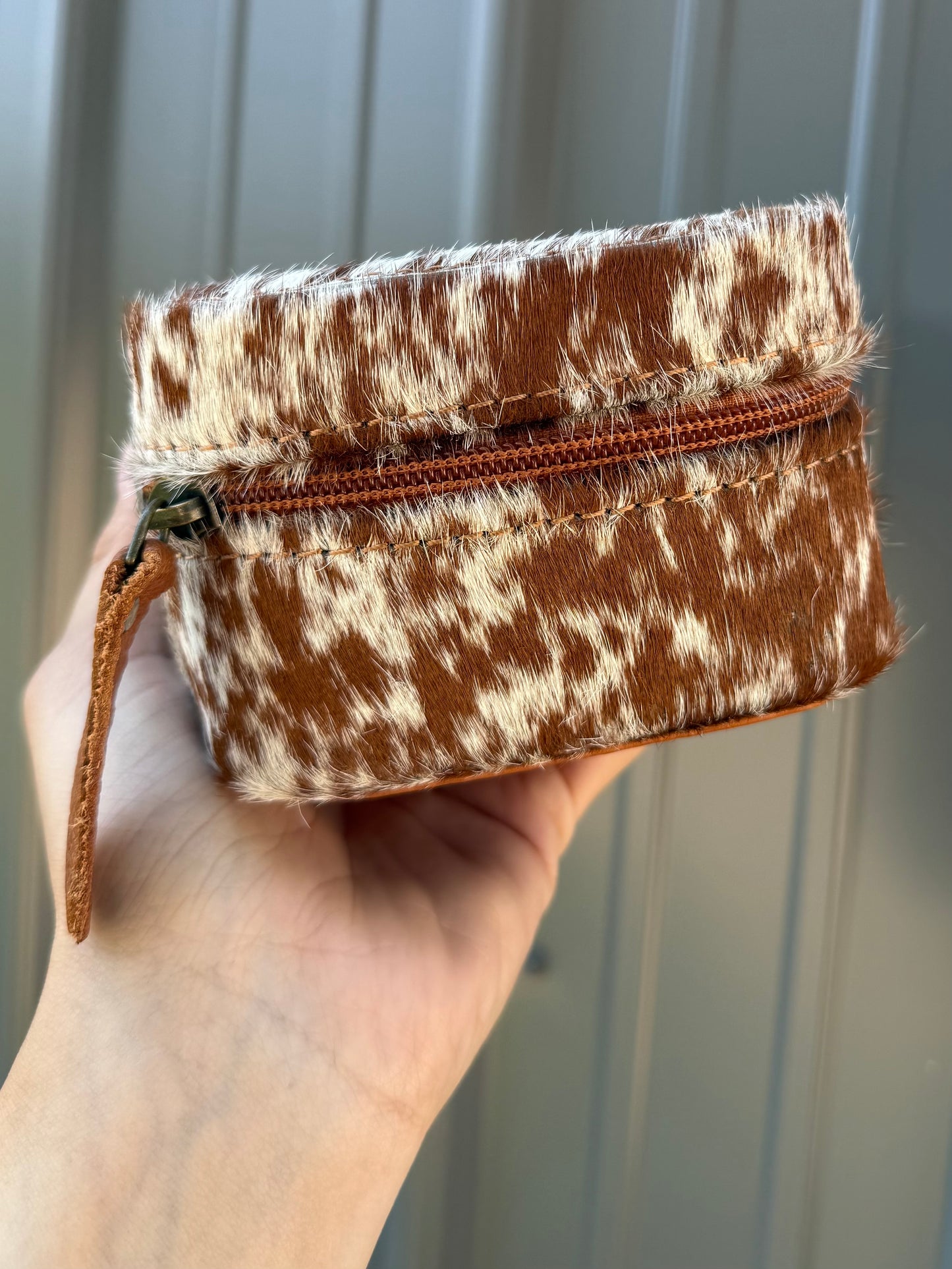 Brown Speckled Cowhide Rectangle Jewelry Zipper Box