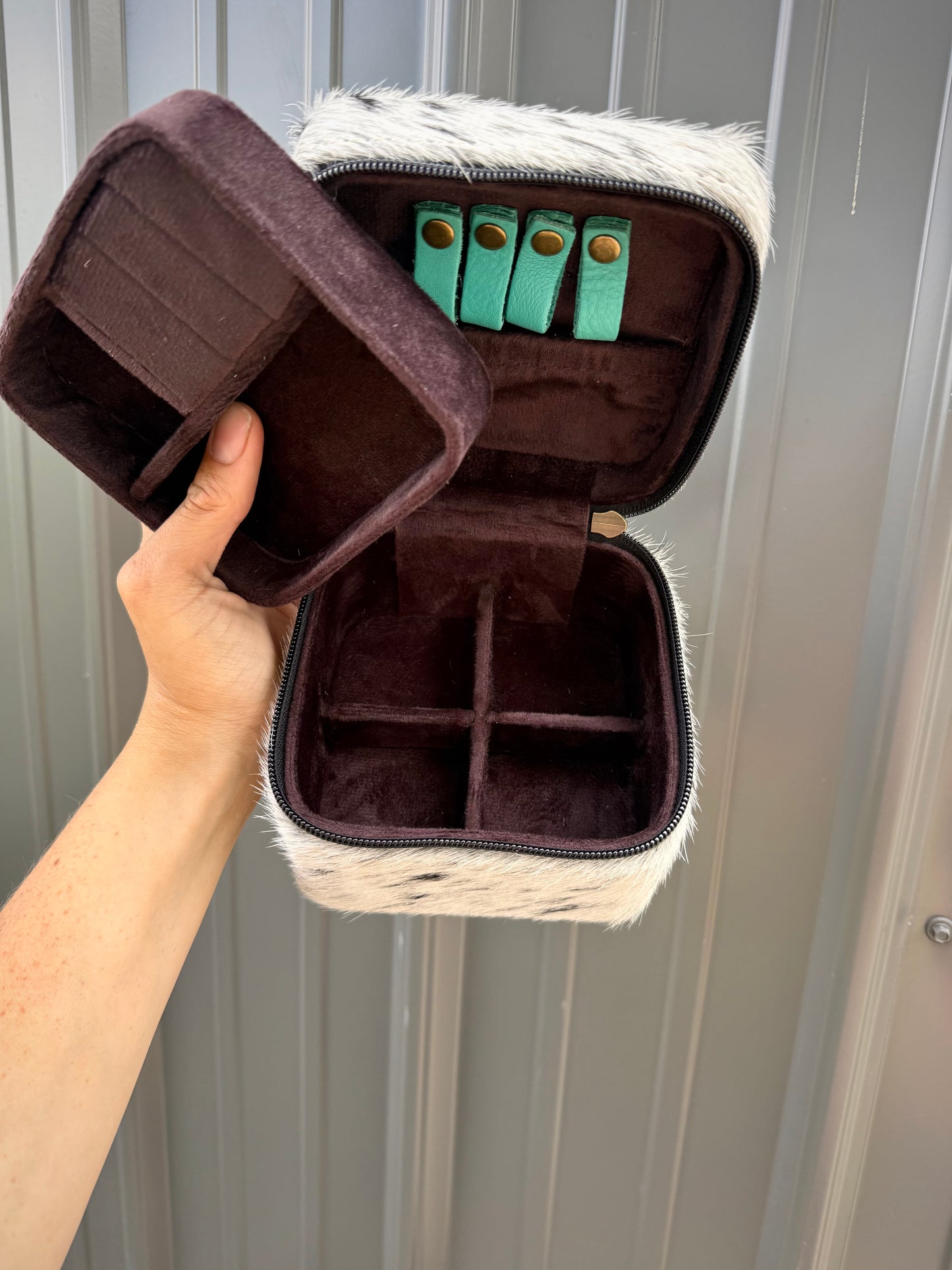 Turquoise Thunderbird Salt & Peeper Speckled Cowhide Square Jewelry Zipper Box