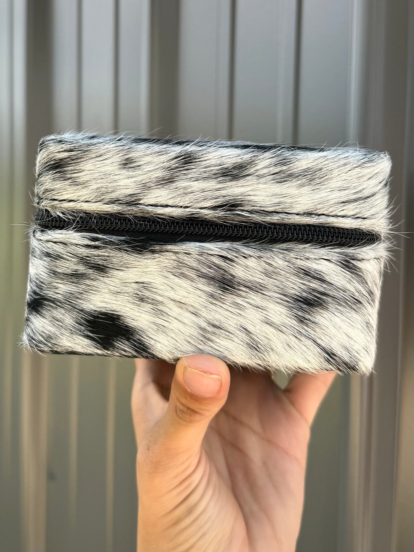 Black Speckled Cowhide Square Jewelry Zipper Box
