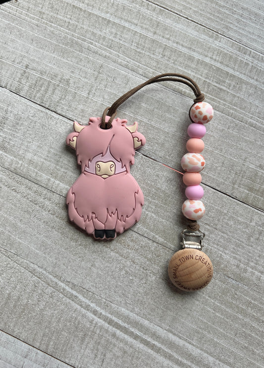 Pink Highland Cow Teether Clip
