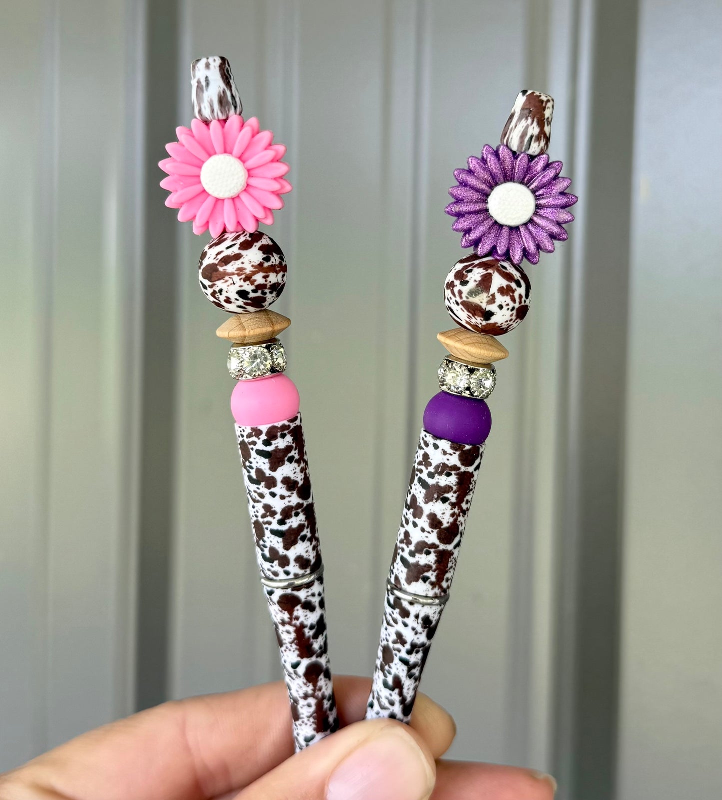 Brown Cowhide Flower Pen