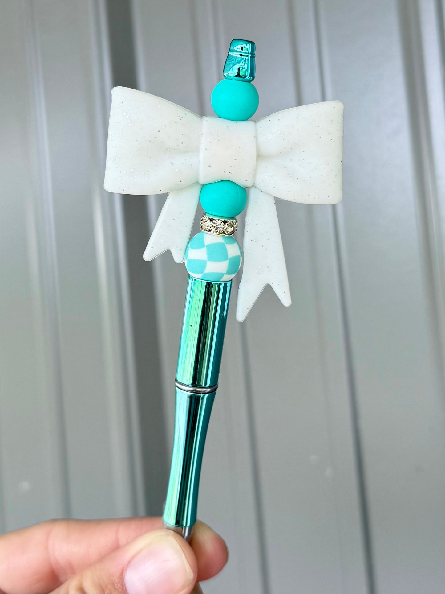 White Glitter Turquoise Check Big Bow Pen