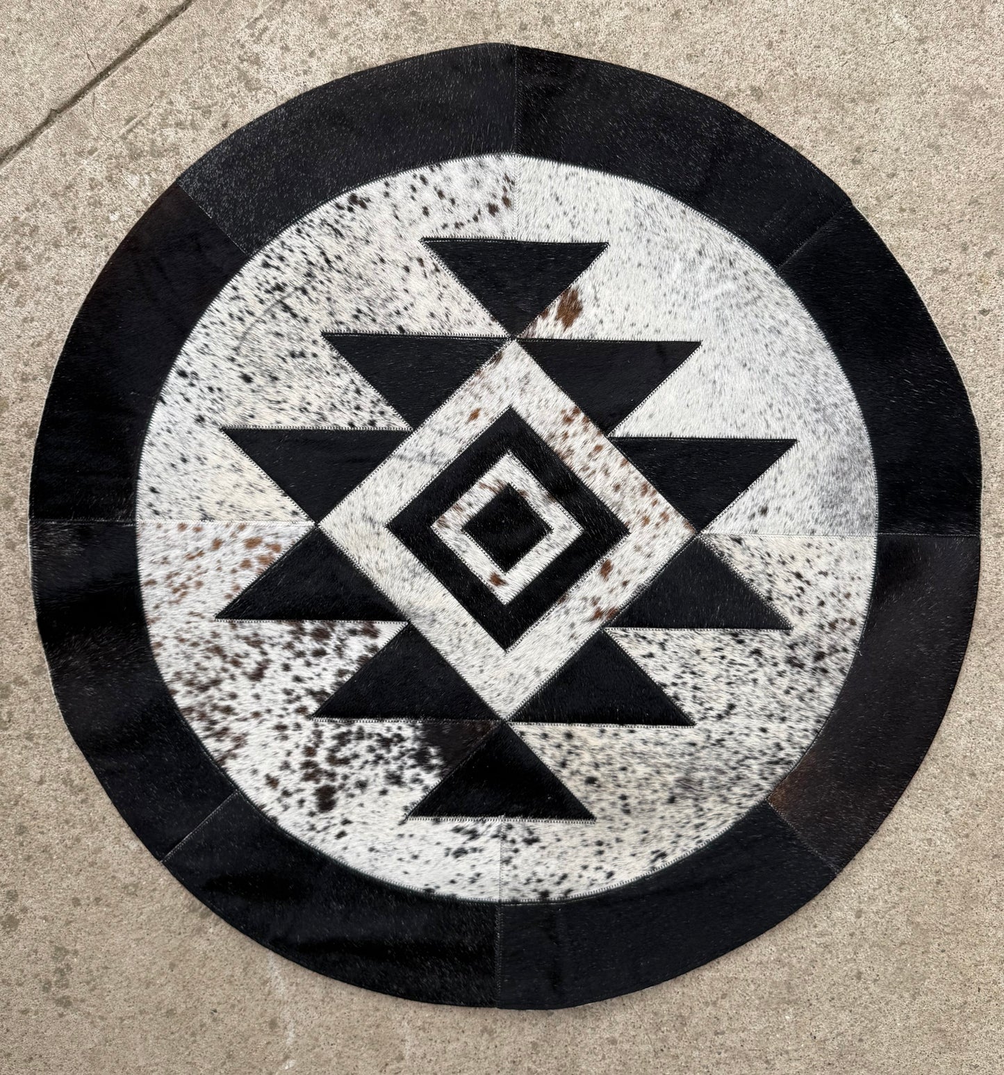 Aztec 3ft x 3ft Cowhide Rug