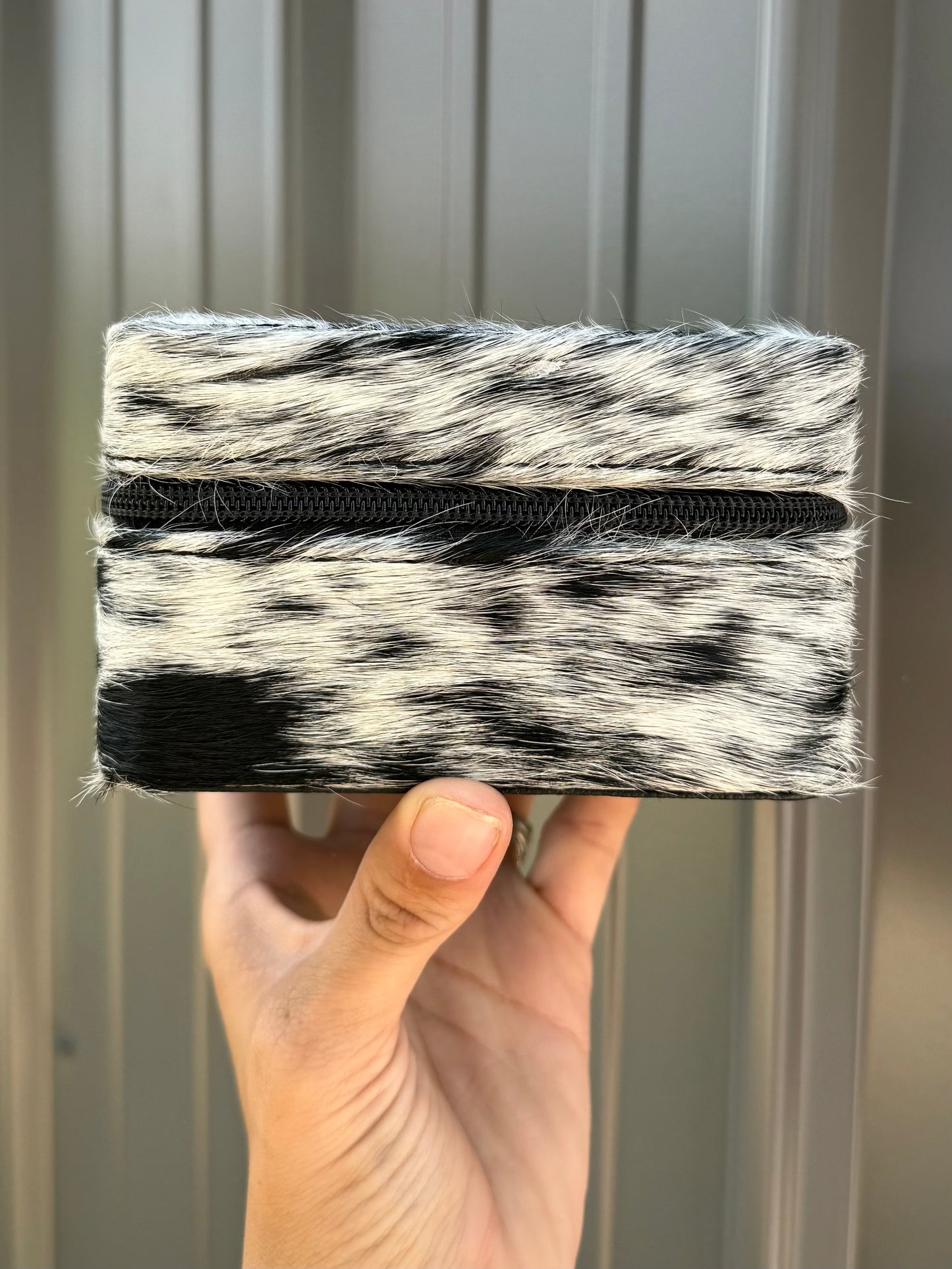 Black Speckled Cowhide Square Jewelry Zipper Box