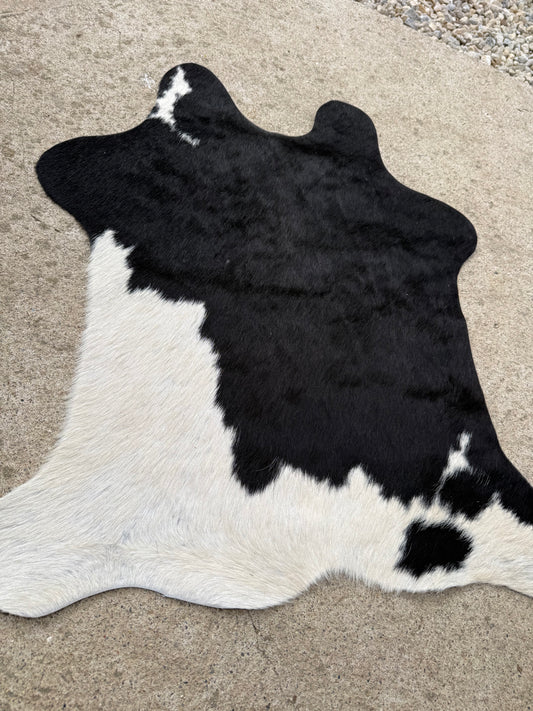 Black & White Genuine Cowhide Rug Approx. 2 ft