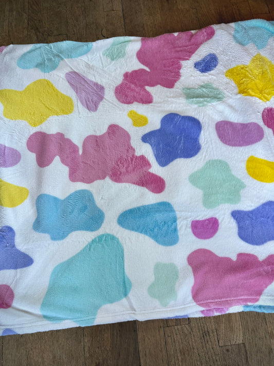 Colorful Twin Thin Plush Cow Blanket