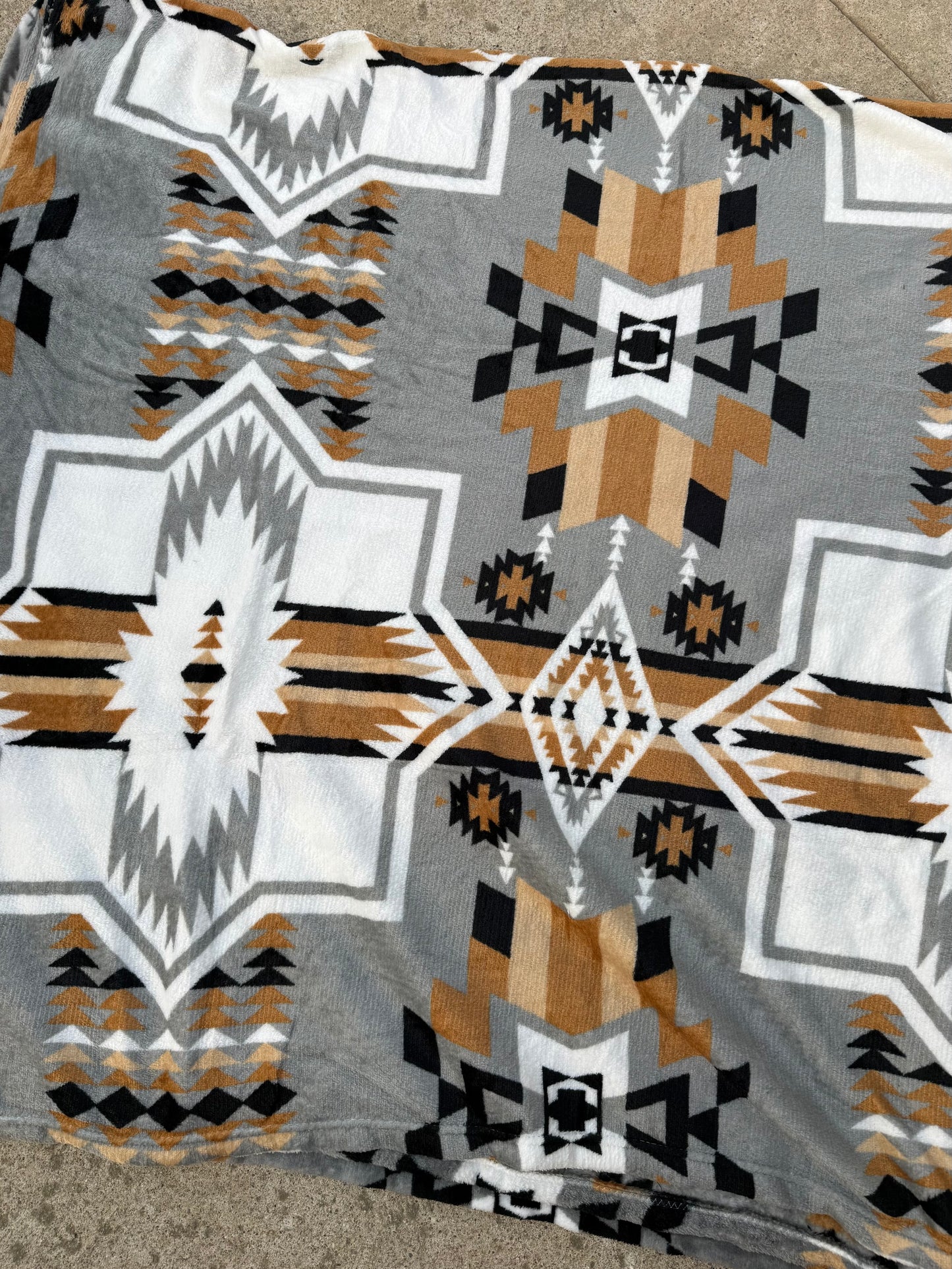 Gray Gold Aztec Plush Queen Thinner Style Blanket
