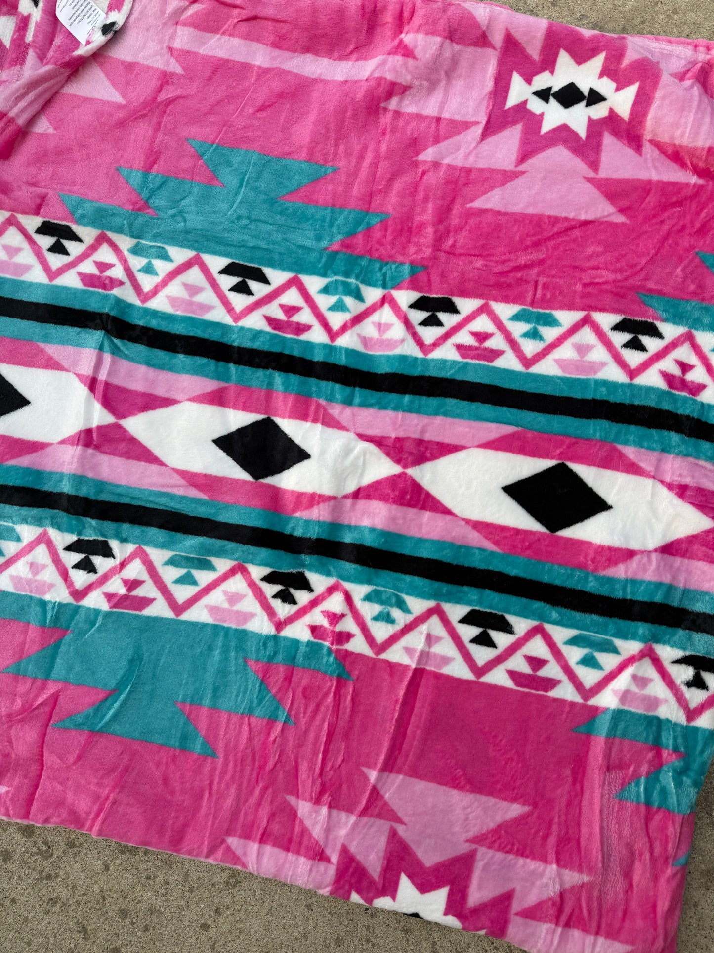 Pink Turquoise Aztec Plush Thin Queen Blanket