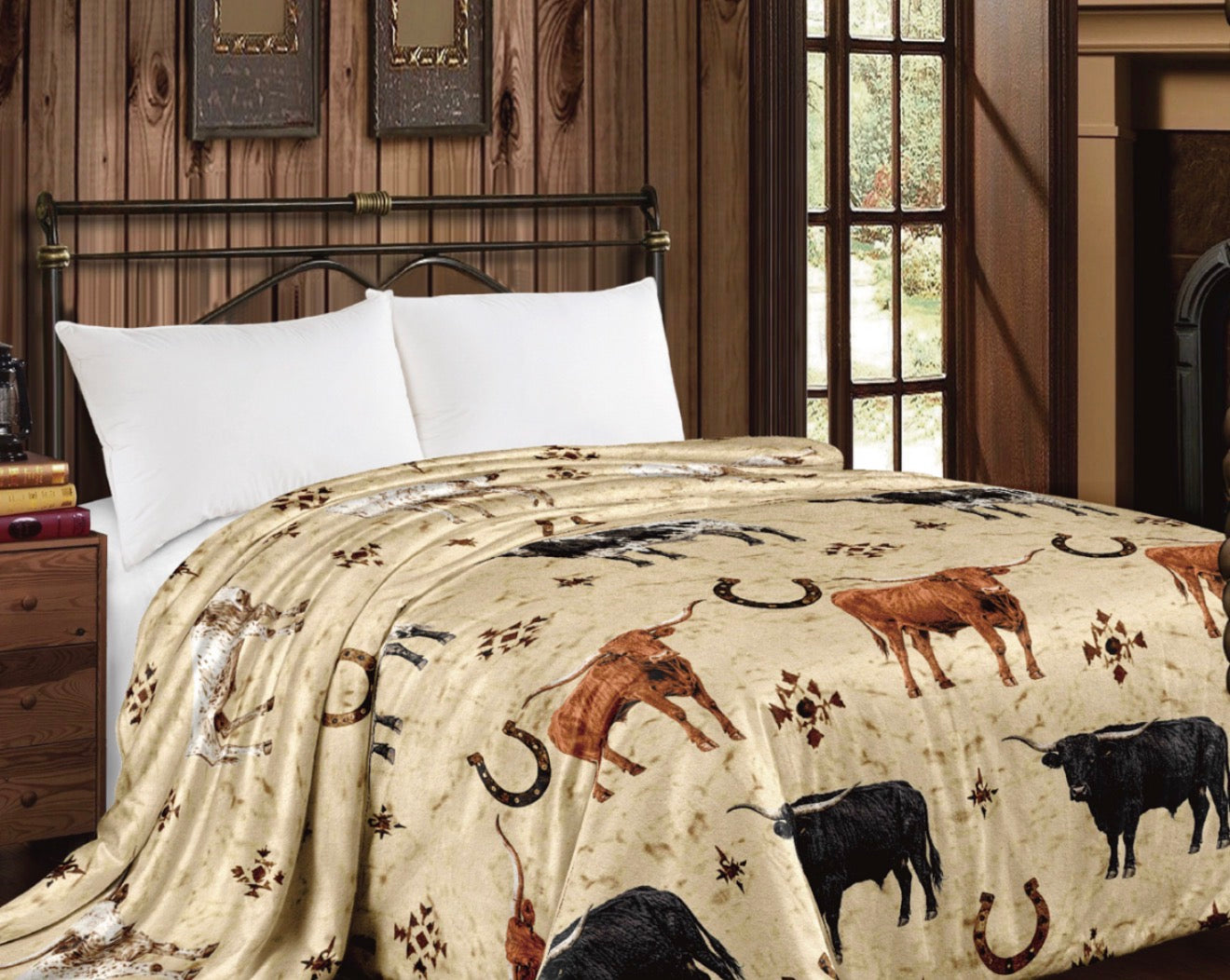Long Horn Cows Super Plush King Blanket