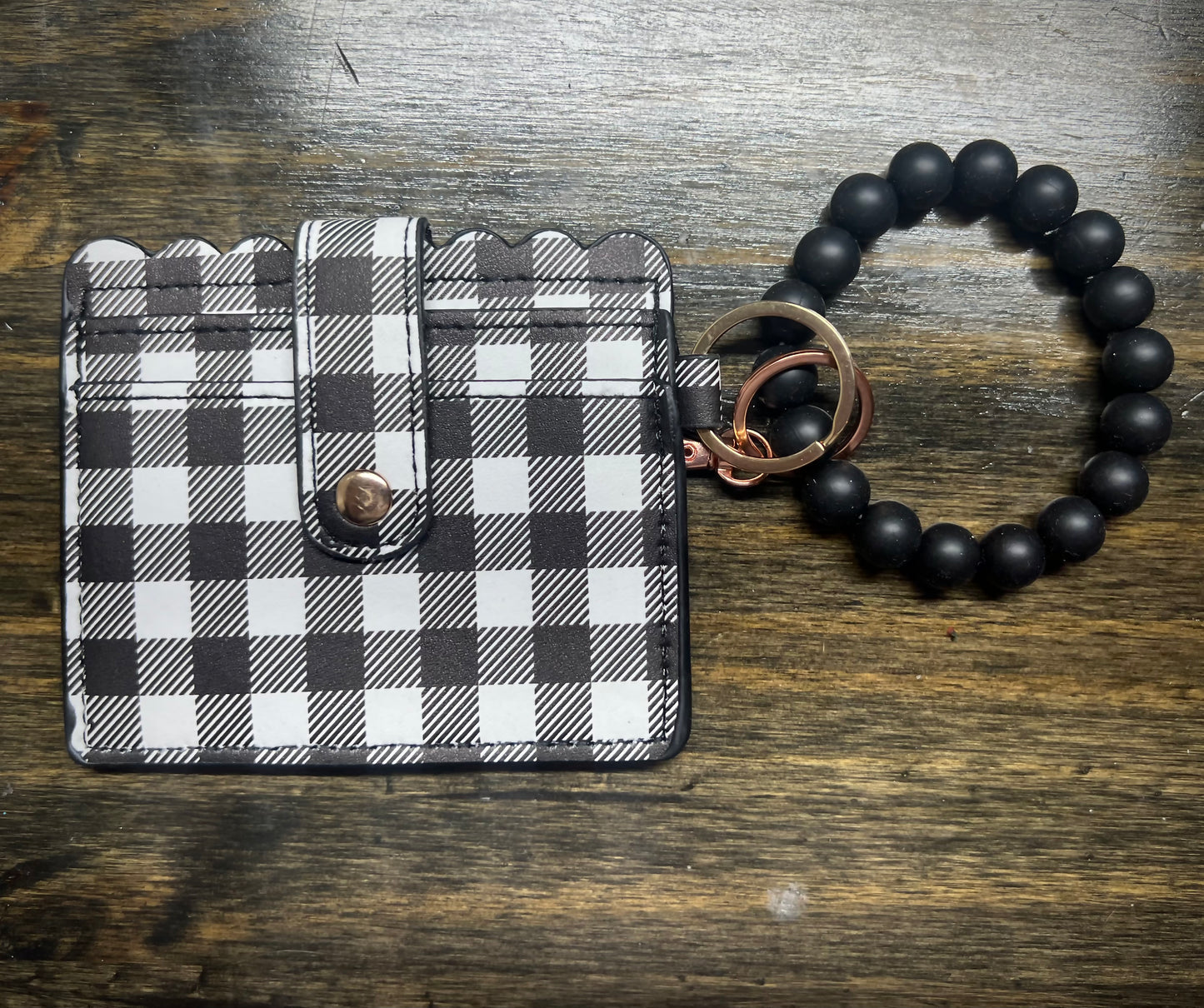 Black Plaid Wristlet And Keychain Set