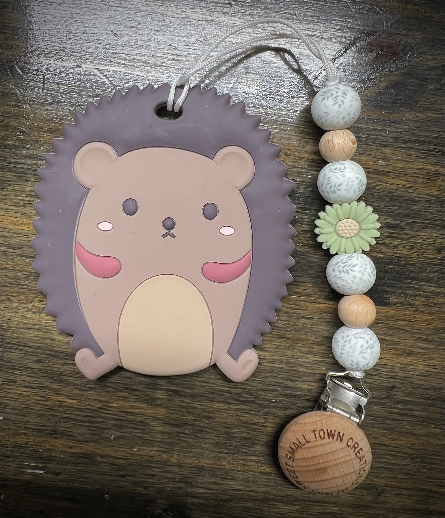 Hedgehog Teether Clip