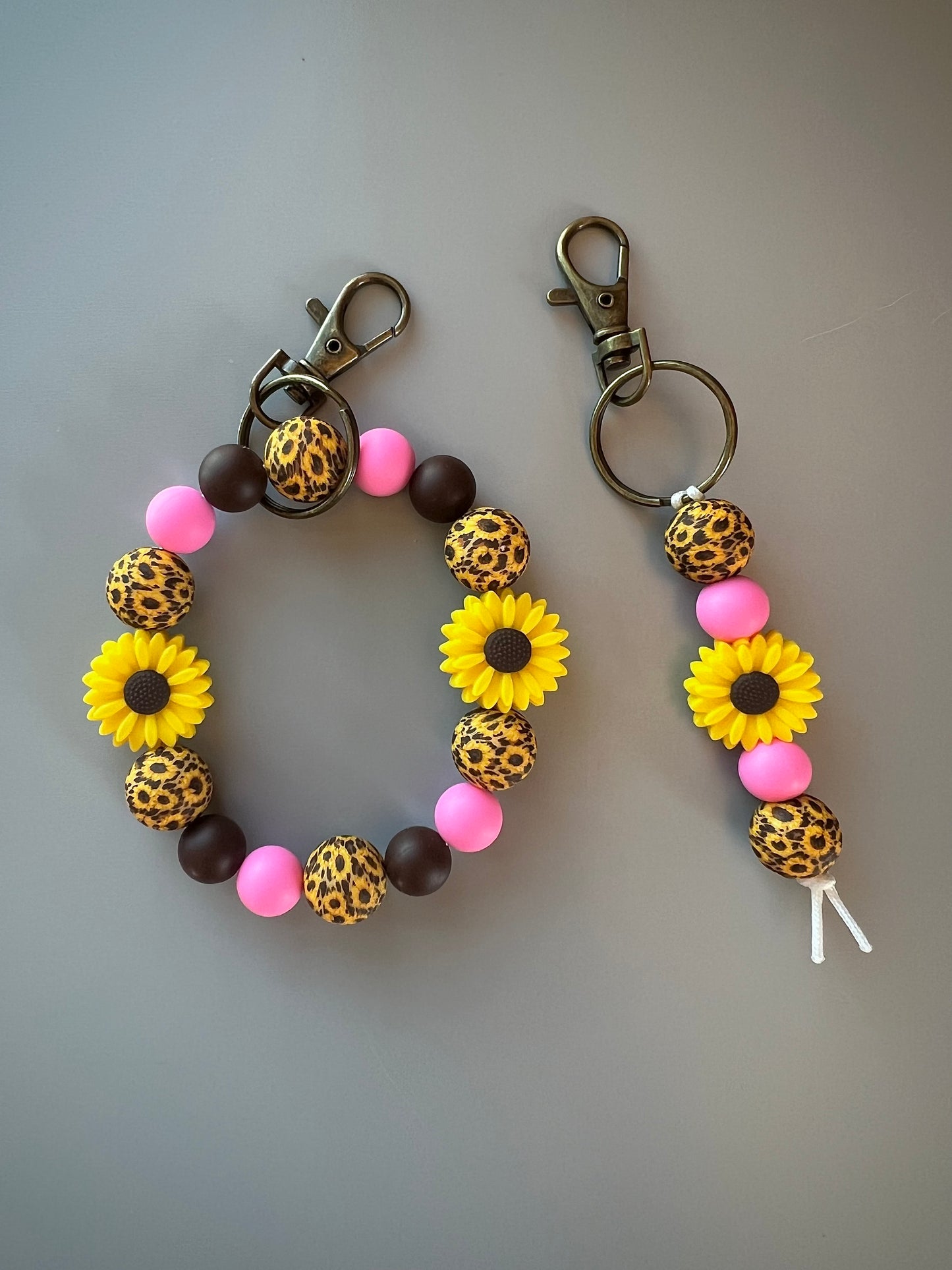 Sunflower/Cheetah Pink Keychain Set