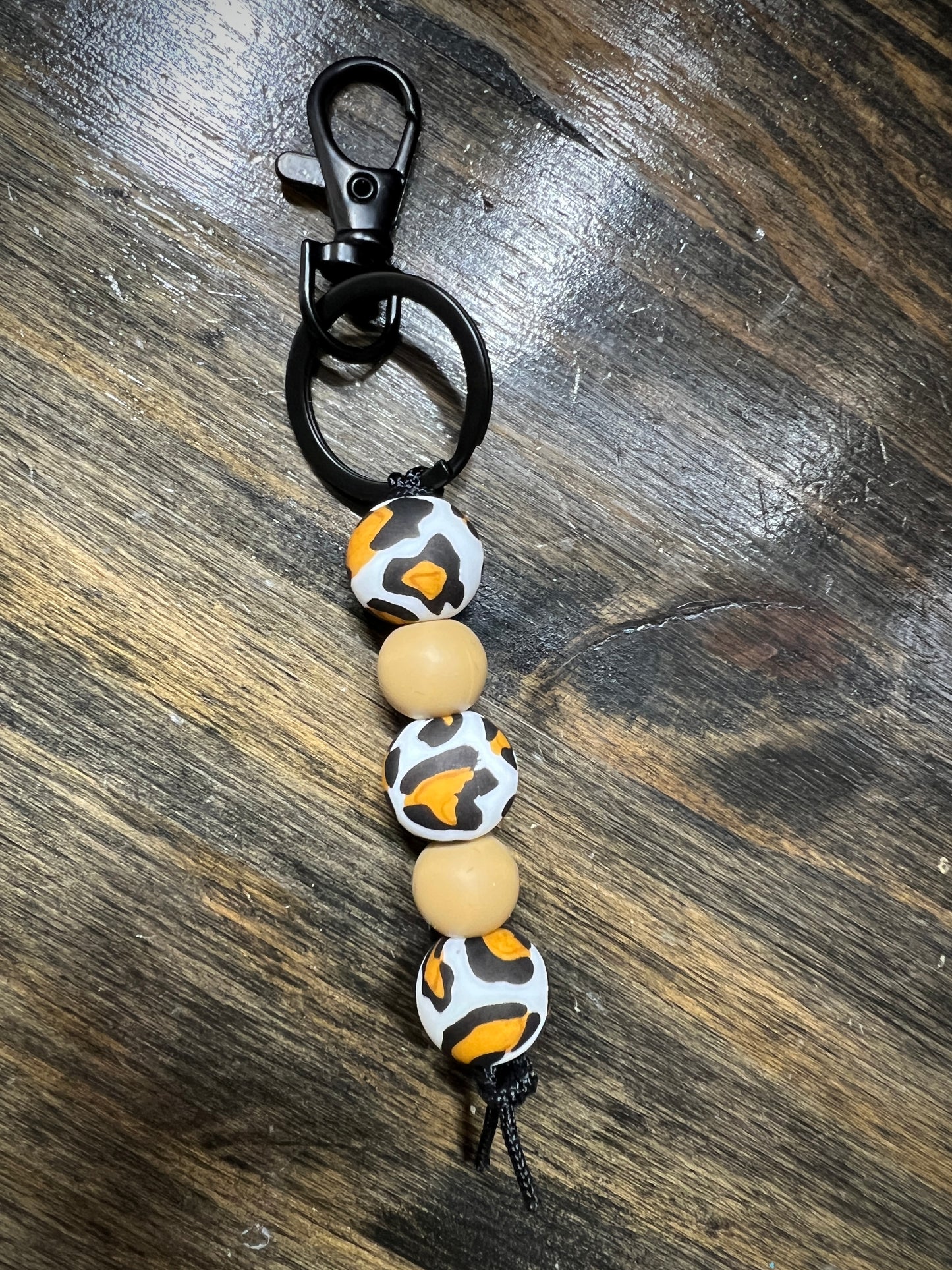 Bold Cheetah Keychain Dangle