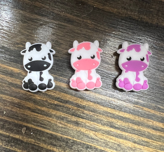 Mini Sitting Cow Focal Bead