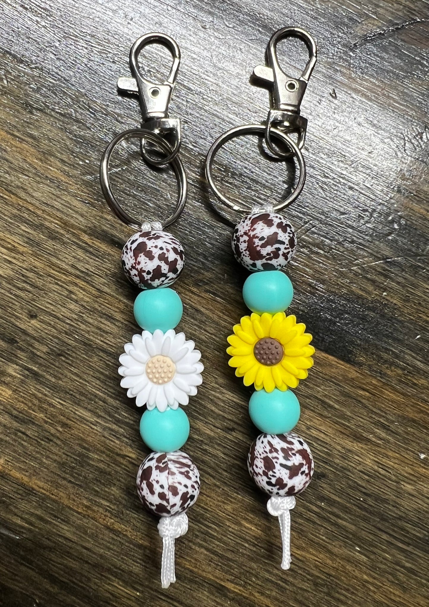 Brown Cow Print Flower Straight keychain